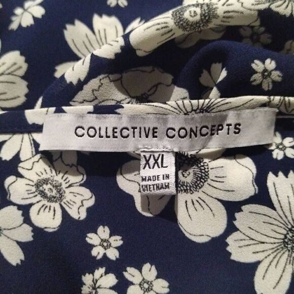 Navy Blue White Floral Keyhole Blouse Top Plus Sz 2X Collective Concepts - Picture 5 of 7